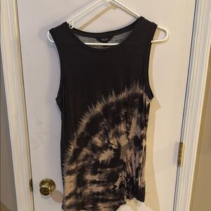 Simply Vera Vera Wang Black and Cream Swirl Muscle Tee